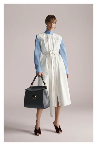 Look 12